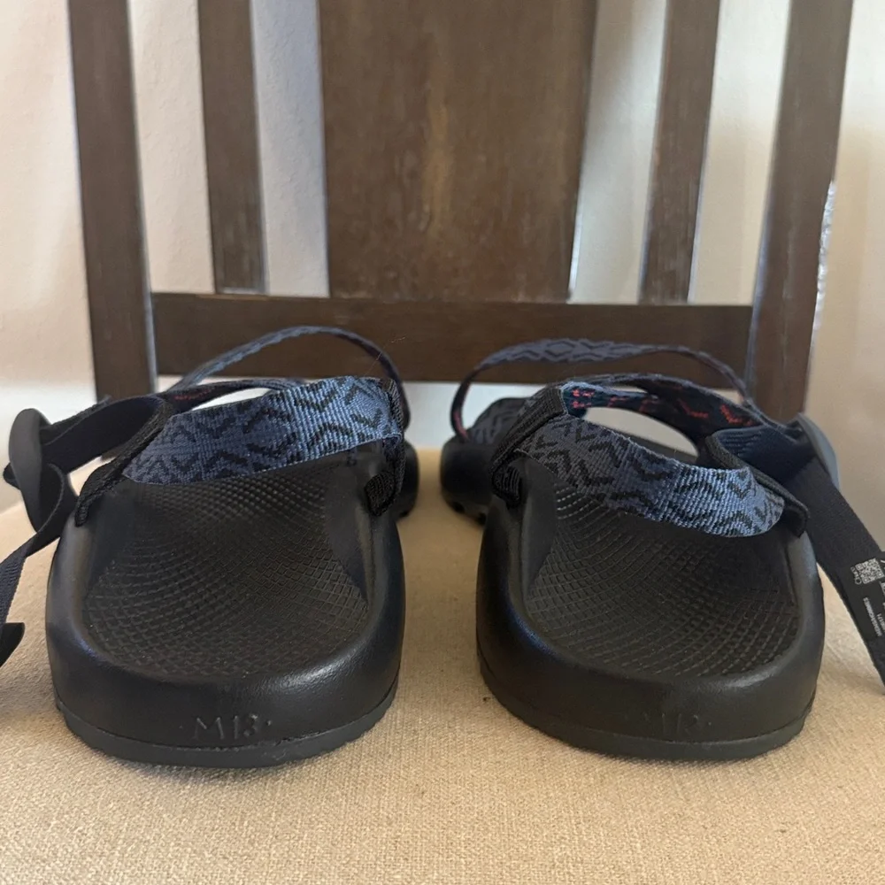 Chaco Men’s Z2 Classic Adjustable Strap Sandals Navy Blue Black Size 13